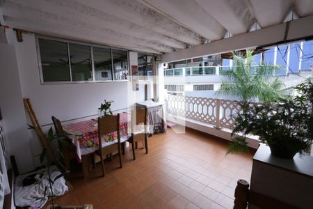 Casa à venda com 130m², 2 quartos e 1 vagaVaranda