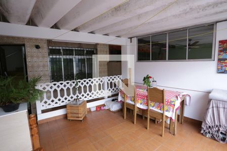 Casa à venda com 130m², 2 quartos e 1 vagaVaranda