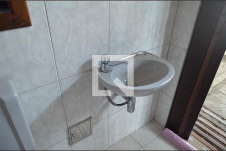 Casa de condomínio à venda com 170m², 5 quartos e 1 vagaTerraço - Banheiro