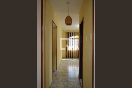 Casa de condomínio à venda com 170m², 5 quartos e 1 vagaCorredor