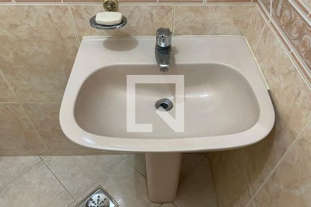 Casa de condomínio à venda com 85m², 2 quartos e 1 vagaBanheiro Social