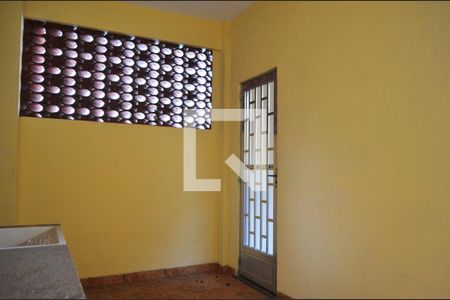 Casa de condomínio à venda com 85m², 2 quartos e 1 vagaÁrea de Serviço