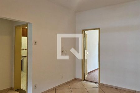 Sala de casa de condomínio à venda com 2 quartos, 85m² em Taquara, Rio de Janeiro