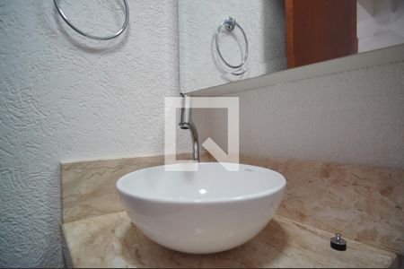 Lavabo de apartamento para alugar com 3 quartos, 120m² em Jardim Lindóia, Porto Alegre