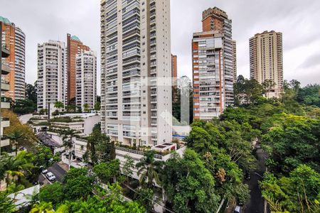 Vista de apartamento para alugar com 2 quartos, 77m² em Jardim Fonte do Morumbi, São Paulo