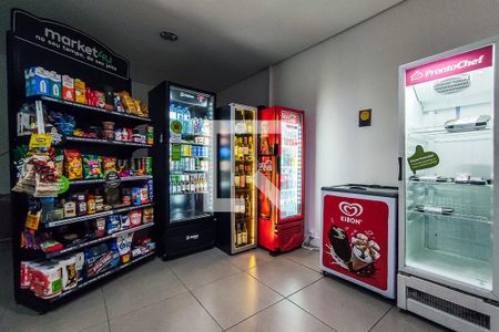 Apartamento para alugar com 77m², 2 quartos e 2 vagasÁrea Comum - Loja de Conveniência