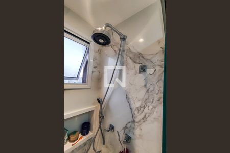 Apartamento para alugar com 77m², 2 quartos e 2 vagasBanheiro Suíte 1 - Detalhe