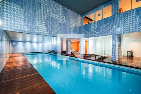 Apartamento para alugar com 77m², 2 quartos e 2 vagasÁrea Comum - Piscina Coberta