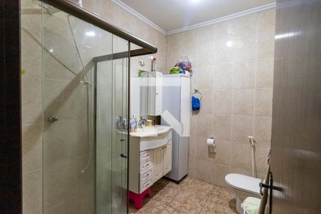 Casa à venda com 375m², 3 quartos e 3 vagasBanheiro 1 da Suíte 1