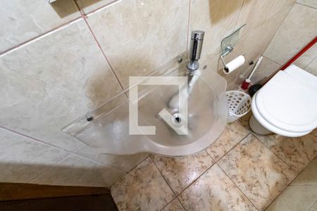 Casa à venda com 375m², 3 quartos e 3 vagasBanheiro 3 - Torneira