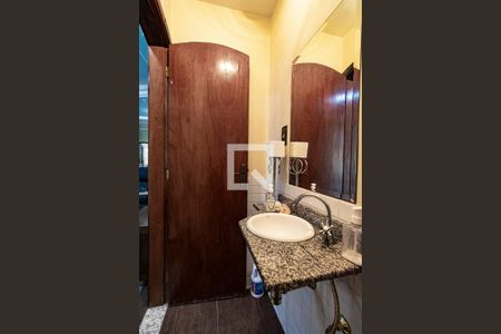 Casa à venda com 375m², 3 quartos e 3 vagasLavabo