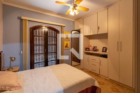 Casa à venda com 375m², 3 quartos e 3 vagasQuarto 2 Suíte