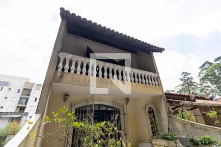 Casa à venda com 375m², 3 quartos e 3 vagasVaranda da Sala - Fachada