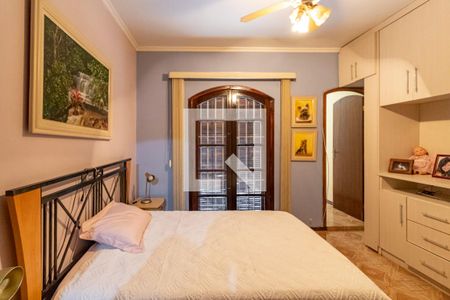 Casa à venda com 375m², 3 quartos e 3 vagasQuarto 2 Suíte