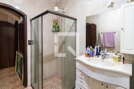 Casa à venda com 375m², 3 quartos e 3 vagasBanheiro 1 da Suíte 1