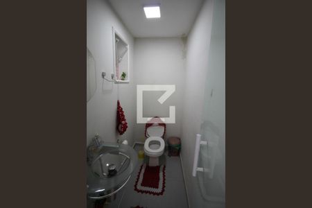 Casa à venda com 171m², 3 quartos e 5 vagasLavabo