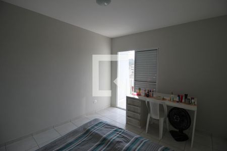 Casa à venda com 171m², 3 quartos e 5 vagasQuarto 2 - Suíte