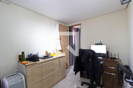 Casa à venda com 266m², 6 quartos e 3 vagasQuarto 1 casa 2