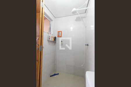 Casa à venda com 266m², 6 quartos e 3 vagasBanheiro casa 2