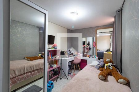 Casa à venda com 266m², 6 quartos e 3 vagasQuarto 2 casa 2