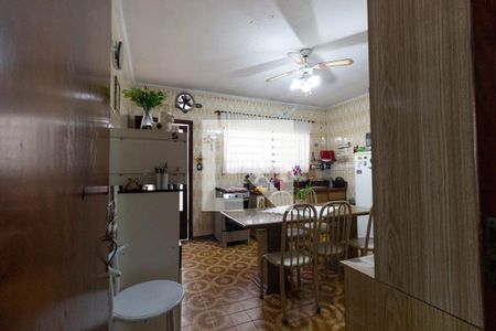 Casa à venda com 266m², 6 quartos e 3 vagasCozinha casa 1