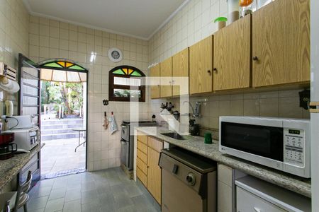 Casa à venda com 200m², 4 quartos e 2 vagasCozinha