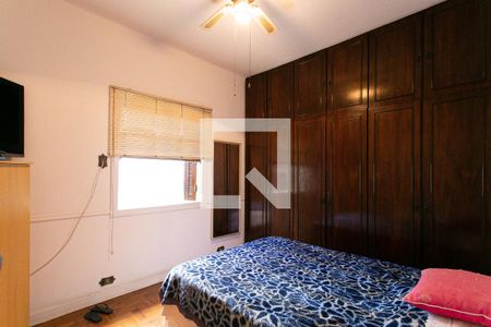 Quarto 2 de casa à venda com 4 quartos, 200m² em Vila Bertioga, São Paulo