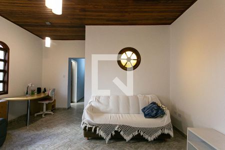 Casa à venda com 200m², 4 quartos e 2 vagasCasa 2 - Sala