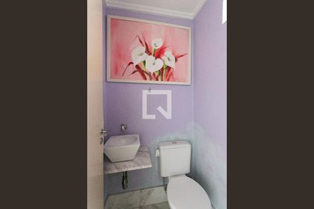 Casa à venda com 200m², 4 quartos e 2 vagasBanheiro do Studio