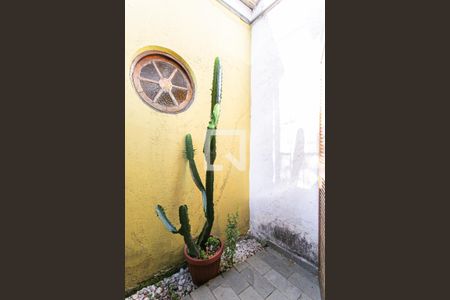 Casa à venda com 200m², 4 quartos e 2 vagasCasa 2 - Varanda do Quarto 2