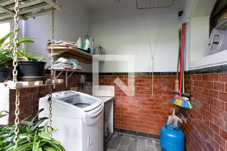 Casa à venda com 200m², 4 quartos e 2 vagasÁrea de Serviço