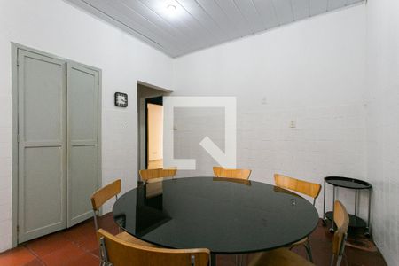 Casa à venda com 200m², 4 quartos e 2 vagasCasa 2 - Cozinha