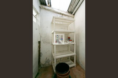 Casa à venda com 200m², 4 quartos e 2 vagasCasa 2 - Área de Serviço