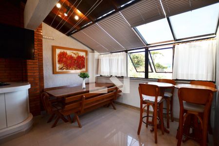 Casa de condomínio à venda com 363m², 3 quartos e 4 vagasEspaço Gourmet