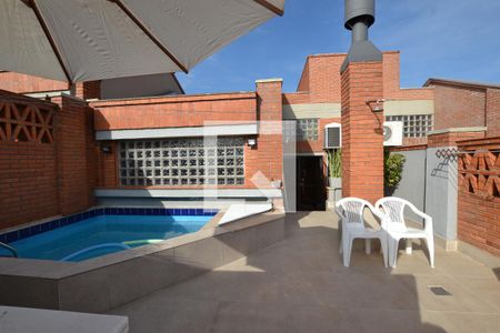 Casa de condomínio à venda com 363m², 3 quartos e 4 vagasPiscina