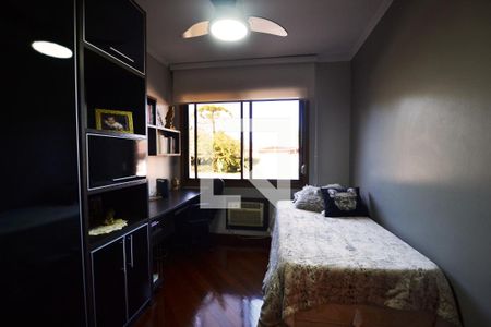 Casa de condomínio à venda com 363m², 3 quartos e 4 vagasQuarto 2