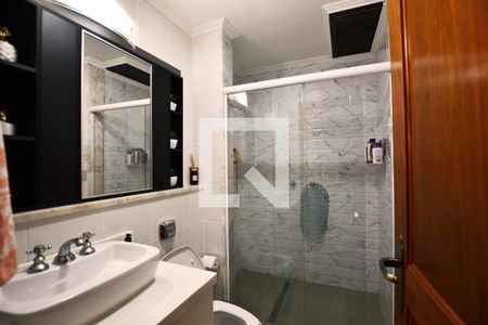 Casa de condomínio à venda com 363m², 3 quartos e 4 vagasBanheiro