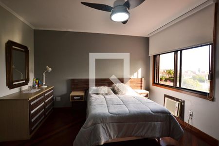 Casa de condomínio à venda com 363m², 3 quartos e 4 vagasSuíte