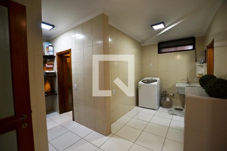 Casa de condomínio à venda com 363m², 3 quartos e 4 vagasÁrea de Serviço