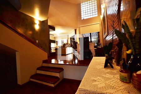 Casa de condomínio à venda com 363m², 3 quartos e 4 vagasHall de Entrada