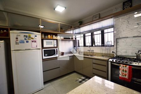 Casa de condomínio à venda com 363m², 3 quartos e 4 vagasCozinha