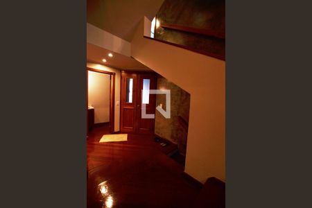 Casa de condomínio à venda com 363m², 3 quartos e 4 vagasHall de Entrada