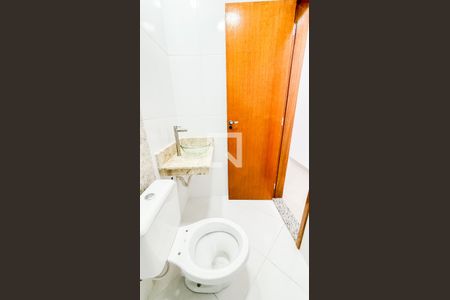 Apartamento à venda com 60m², 2 quartos e 1 vaga Apartamento à venda com 60m², 2 quartos e 1 vagaBanheiro