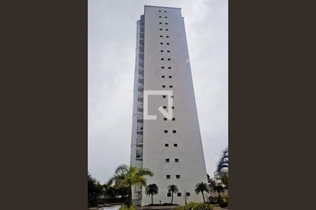 Apartamento à venda com 123m², 3 quartos e 2 vagasFachada