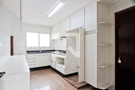 Apartamento à venda com 123m², 3 quartos e 2 vagasCozinha