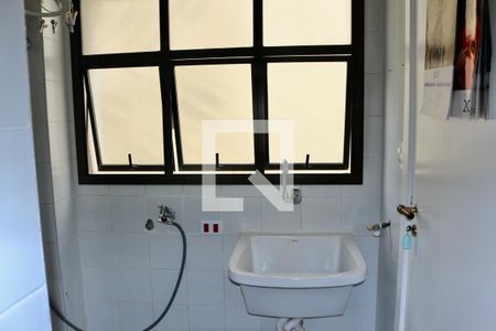 Apartamento para alugar com 200m², 4 quartos e 2 vagas Apartamento para alugar com 200m², 4 quartos e 2 vagasÁrea de Serviço
