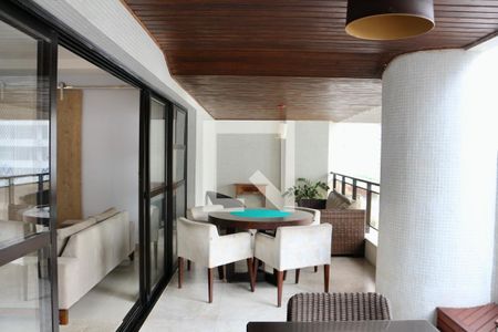 Sacada de apartamento para alugar com 4 quartos, 200m² em Barra Funda, Guarujá