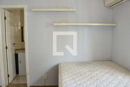 Apartamento para alugar com 200m², 4 quartos e 2 vagas Apartamento para alugar com 200m², 4 quartos e 2 vagasQuarto Suíte 2