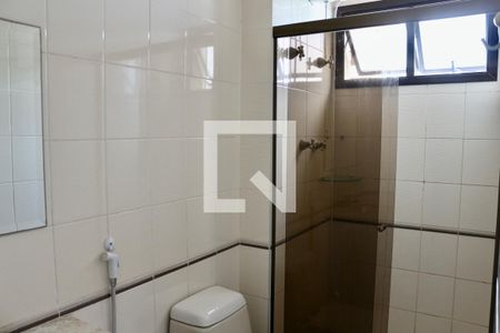 Apartamento para alugar com 200m², 4 quartos e 2 vagas Apartamento para alugar com 200m², 4 quartos e 2 vagasBanheiro Suíte 2