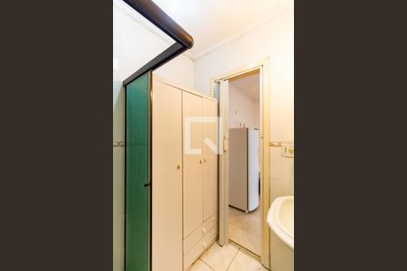 Banheiro de kitnet/studio para alugar com 1 quarto, 25m² em Vila Mariana, São Paulo